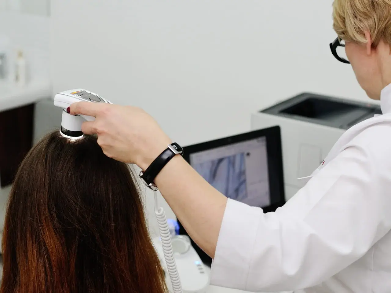 Hair and scalp specimens prepared for molecular testing